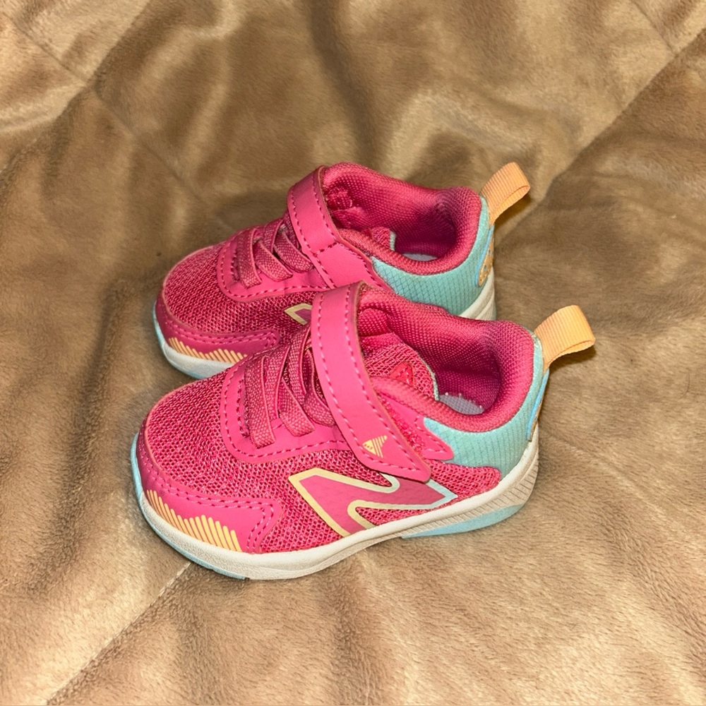 New Balance Kids Sneakers in Pink and Teal